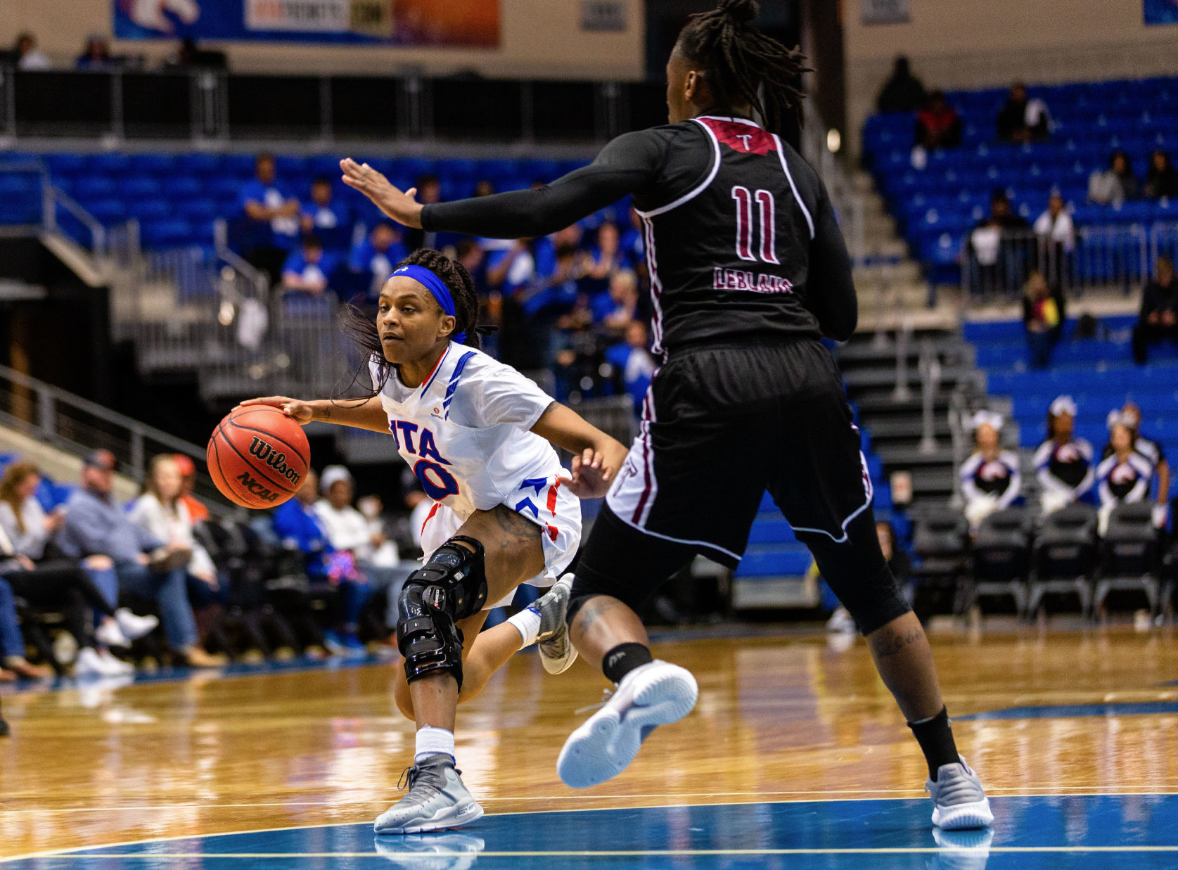 5 things to know about the Lady Mavericks before their first Sun Belt game